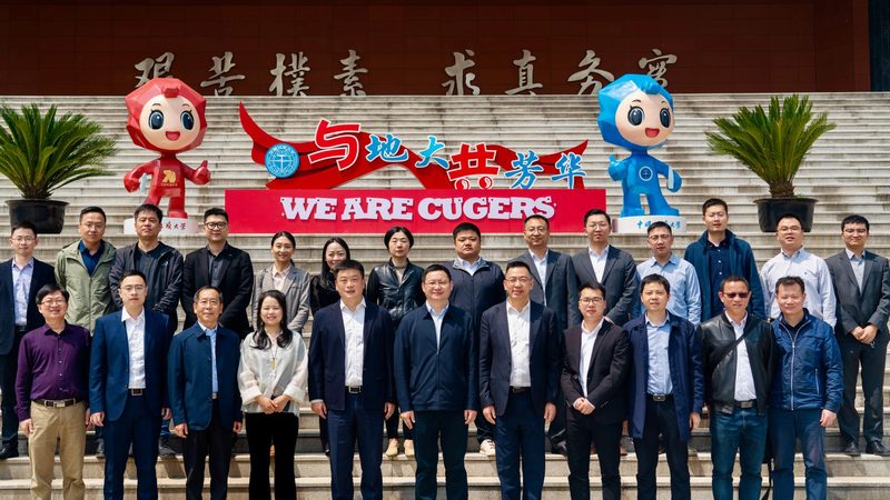 光伏组件批发价格行情分析：揭秘影响价格的关键因素